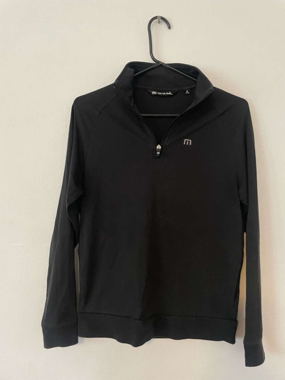Travis Mathew Women’s 1/4 Zip Pullover - Size M
